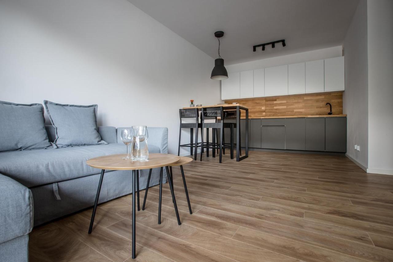 Longinus Apartament 볼레스와비에츠 외부 사진